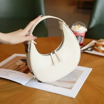 Elegant Leather Moon-Shaped Shoulder Bag: Day-to-Night